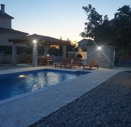 Iris Appartement Gabonjin